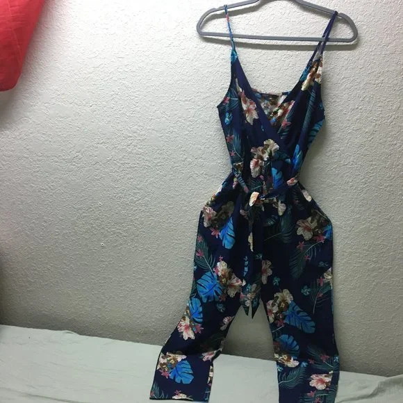 Jumper with blue tropical pattern - Picture 9 of 9